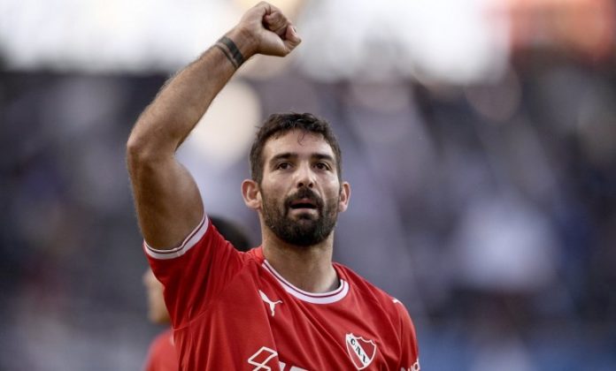 Martín Cauteruccio Festejando un gol