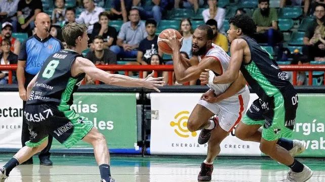 Unión afronta la recta final de la Liga Nacional de Básquet, en un mano a mano con San Lorenzo y Atenas.