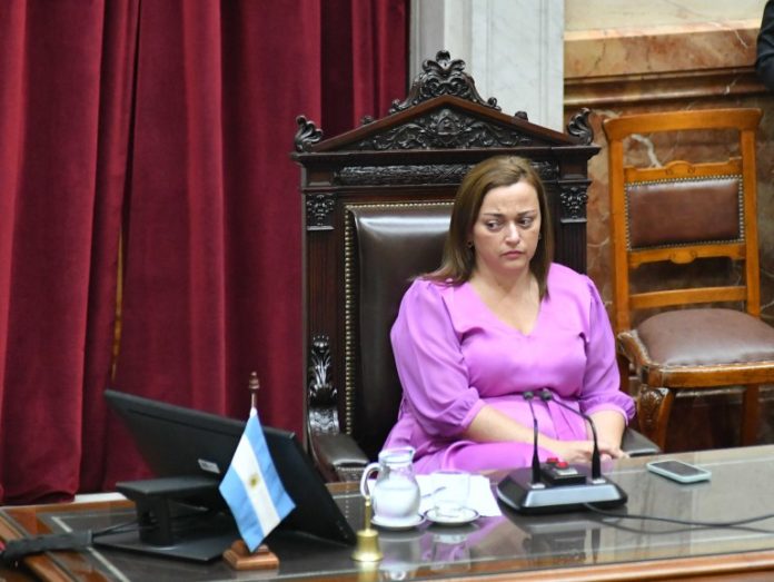 La titular de la Cámara de Diputados