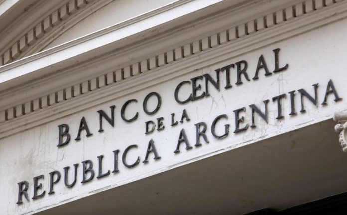 El Banco Central flexibilizó la operatoria con el dólar agro para facilitar liquidaciones.