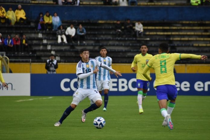 Argentina no pudo cerrar con triunfo el certamen.