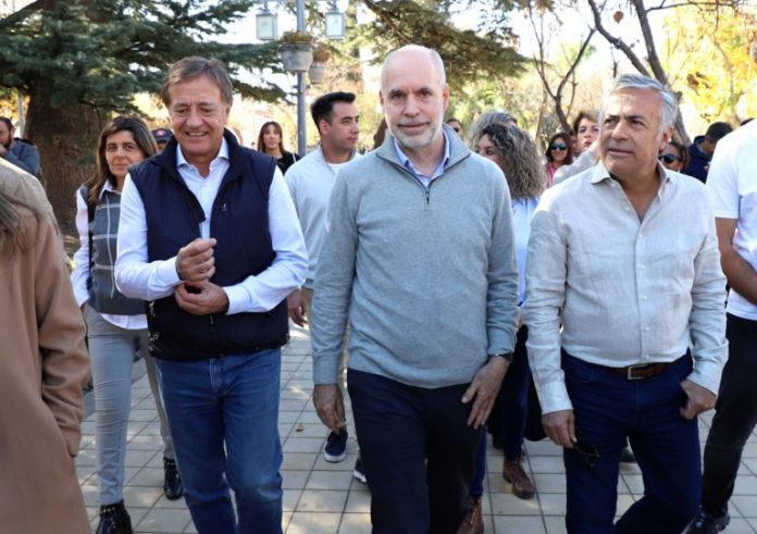 Horacio Rodríguez Larreta con Alfredo Cornejo en Mendoza.