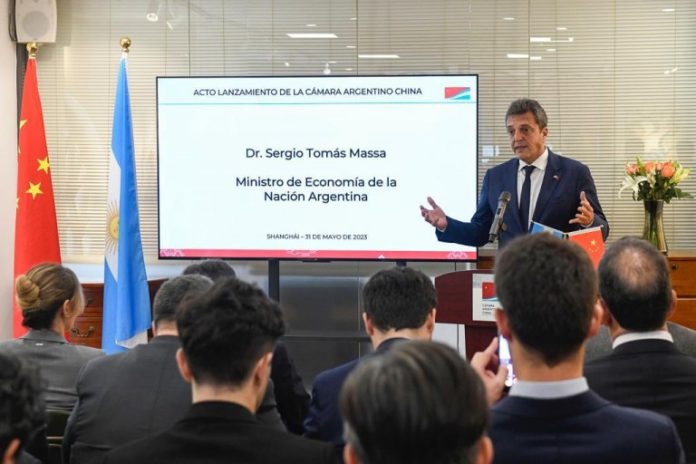 El ministro de Economía, Sergio Massa, en el lanzamiento de la Camara de Comercio Argentina en China