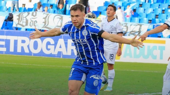Godoy Cruz derrotó a Independiente en Mendoza.