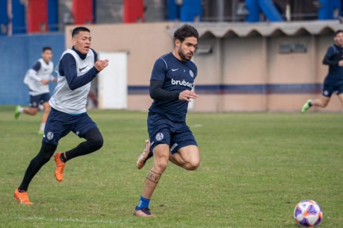 Ezequiel Cerutti se rompió los ligamentos y se pierde lo que resta de la temporada.