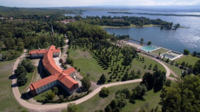 La Unidad Turística Embalse está en el Valle de Calamuchita, Córdoba.