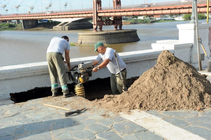 Luego de las imágenes que mostraban un profundo y peligroso socavón en la Costanera santafesina,