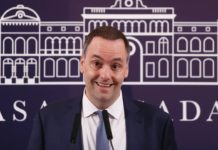 Así es por dentro la casa de Adorni en un country de Exaltación de la Cruz: el detalle que revelan los planos