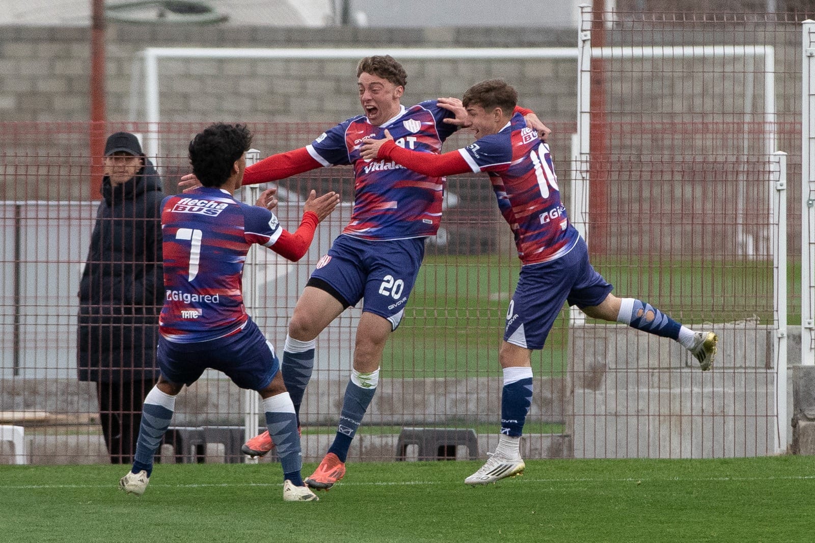 Imagen de WhatsApp 2025-10-29 a las 13.21.00_7a2b7a03