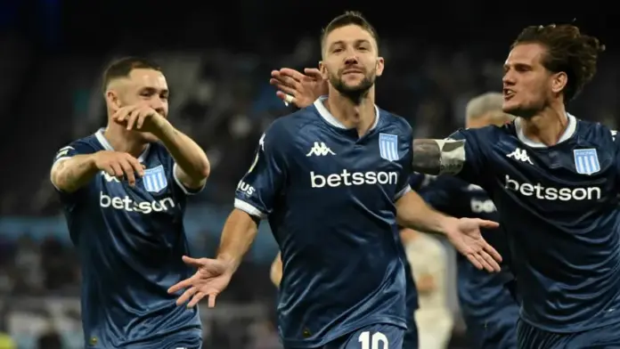 racing-festejo-vietto_862x485