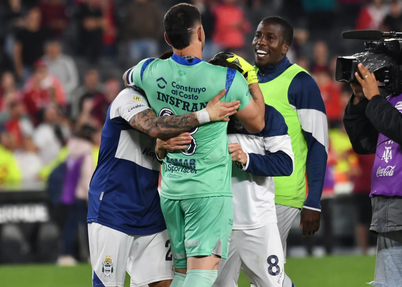 insfran-gimnasia-river-festejo