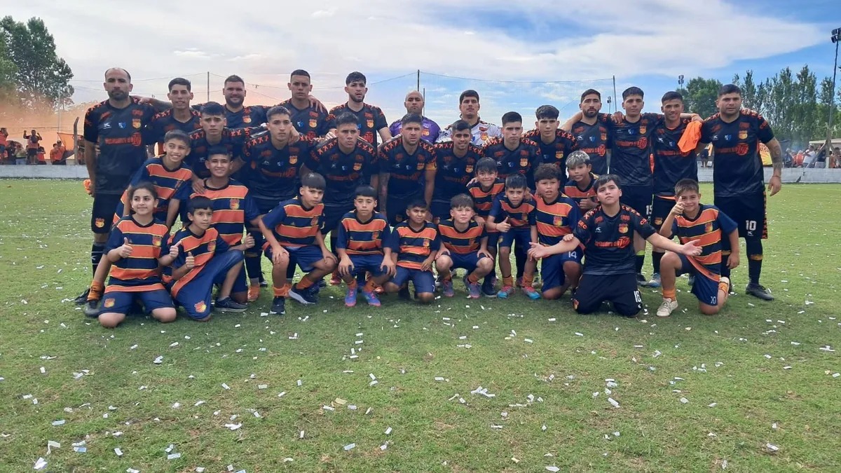 Imagen de WhatsApp 2025-12-06 a las 21.38.06_964f7057