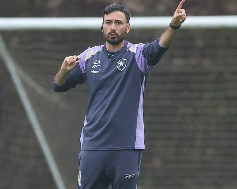 el-joven-ancelotti-rompe-contrato-brasil-no-echar-su-preparador-fisico