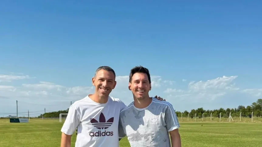 antes-de-volver-a-miami-messi-se-reencontro-con-maxi-rodriguez-en-rosario_862x485