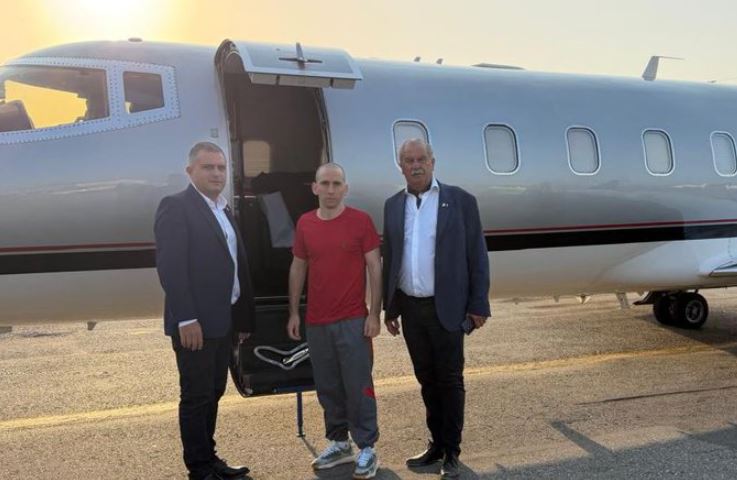 gendarme-de-vuelta-gallo-26