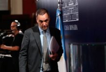 Causa Adorni: el Jefe de Gabinete presentará su declaración jurada bajo la presión de la interna y el «factor Mundial»