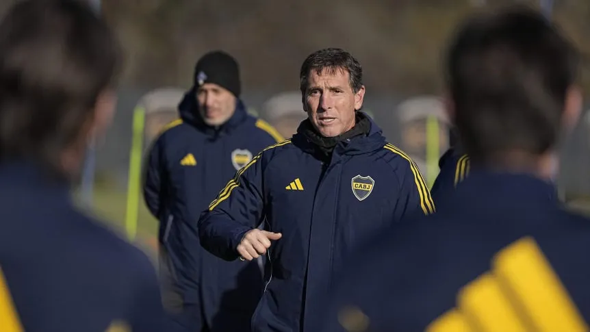 claudio-ubeda-en-el-entrenamiento-de-boca_862x485