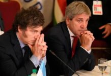 Milei respalda a Caputo y advierte que cuenta con US$125.000 millones para frenar cualquier corrida