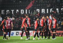 Final del primer tiempo sin goles entre Colón y Ciudad Bolívar: seguí el MINUTO A MINUTO