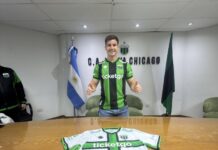 Facundo Castro dejó Colón y fue presentado en Nueva Chicago