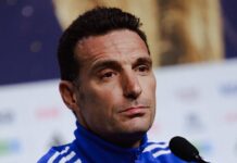 Scaloni se quejó por el poco descanso y dejó una duda para la final con España