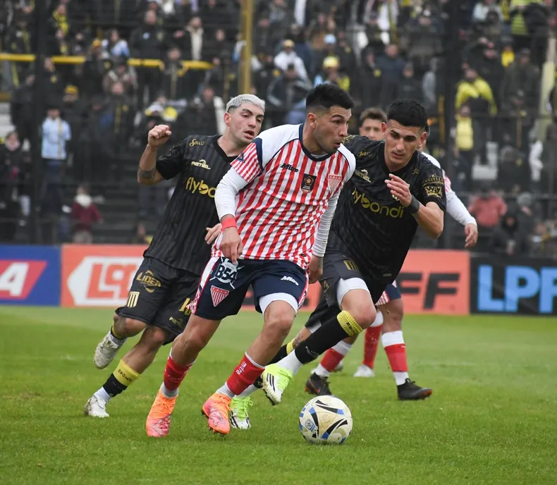 los-andes-canete