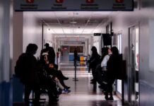 El Gobierno reglamentó el cobro de atención médica a extranjeros no residentes