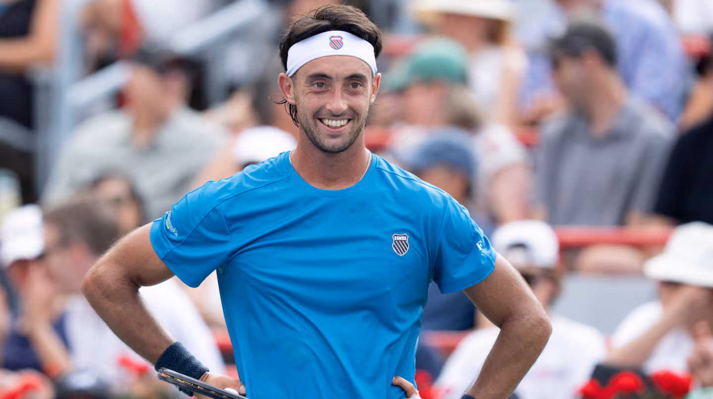 thiago-tirante-volvio-a-dar-el-golpe-en-cincinnati-le-gano-a-jakub-mensik-en-una-gran-remontada-foto-ap-NG47BN64WZEWVEMIJA4UHXB5VA