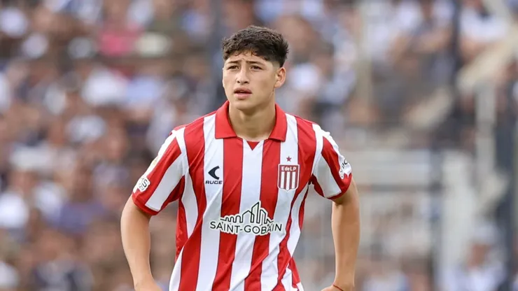 Franco-Dominguez-futbolista-de-Estudiantes-de-La-Plata-740x416