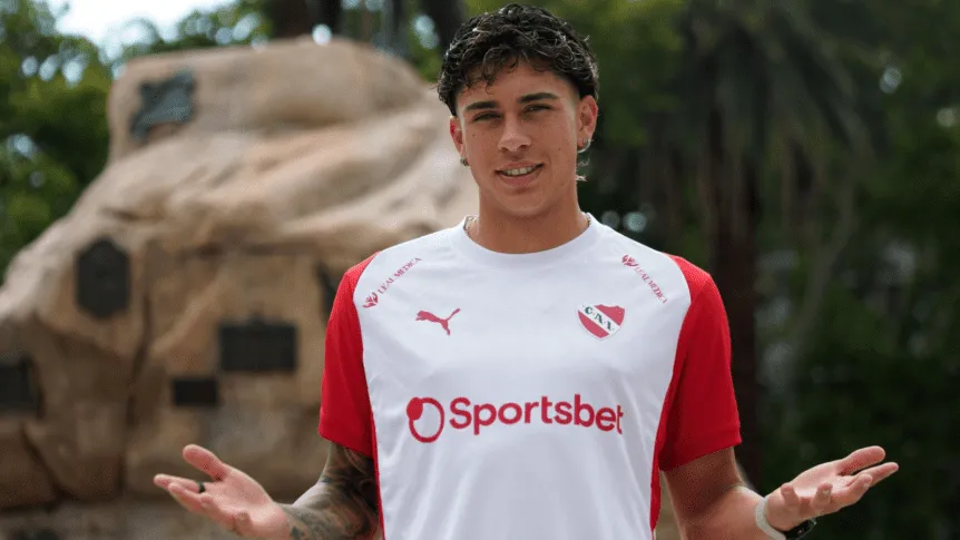 maximiliano-gutierrez-fue-presentado-como-refuerzo-de-independiente_862x485