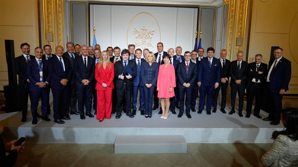 1010x567_milei-macron-568384-083003