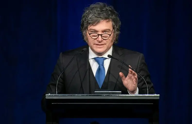 Milei-en-Paris-presento-la-Argentina-Week-ante-inversores