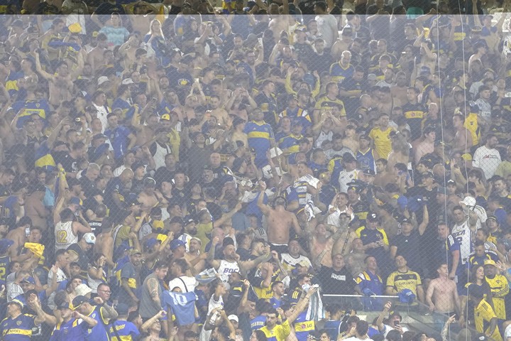 U4WS-fR7O_720x0__1